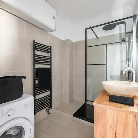 Cozy&stylish With Air Conditioning&balcony - Libération Nizza