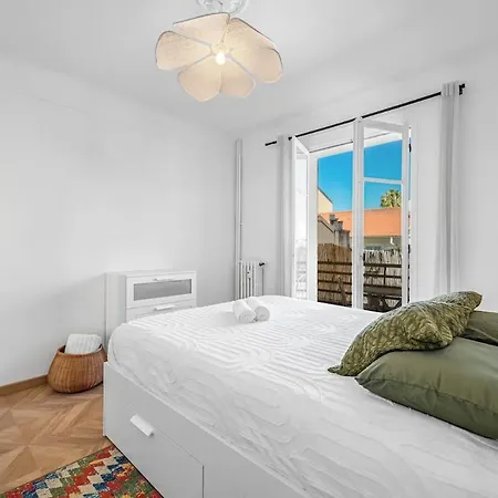 Cozy&stylish With Air Conditioning&balcony - Libération Appartamento